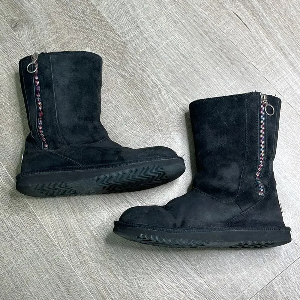 UGG Australia Mayfaire Sherpa Black Suede Side Zip Boots Women’s Size 6